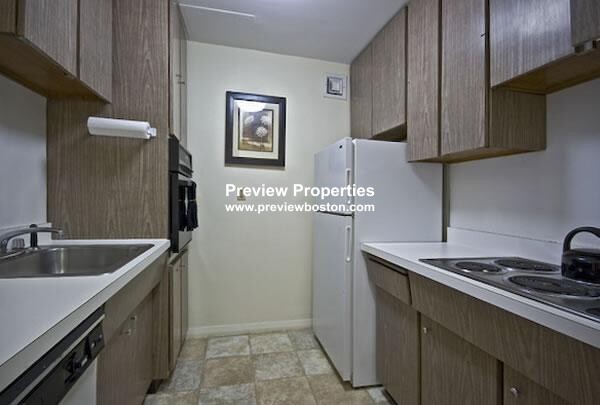 1455 Commonwealth Ave, Brighton