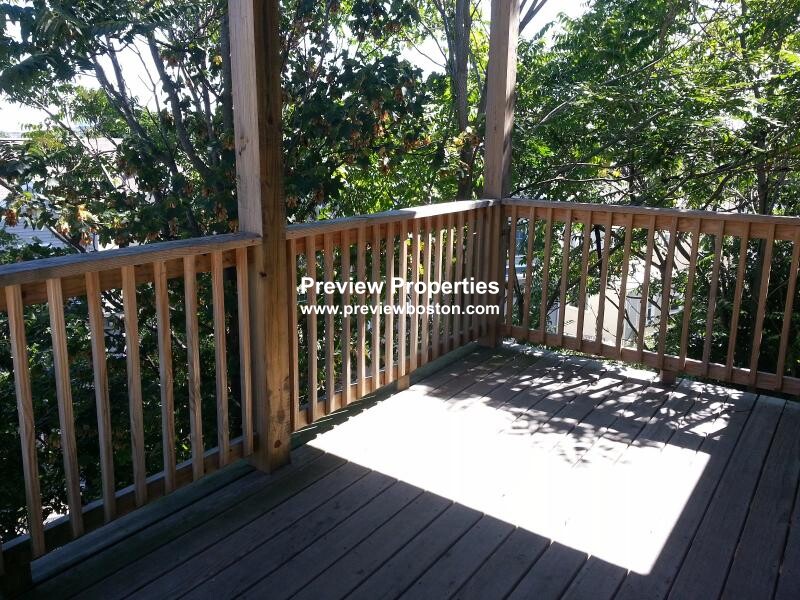 27 Buttonwood St, Dorchester