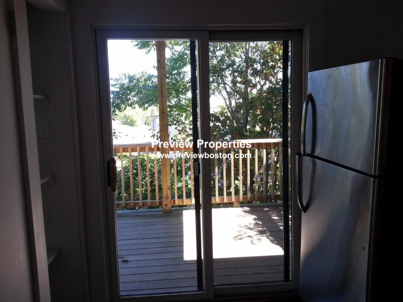 27 Buttonwood St, Dorchester