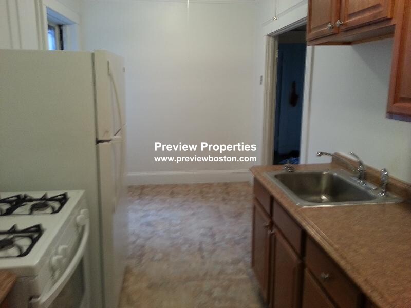 1615 Commonwealth Ave, Brighton