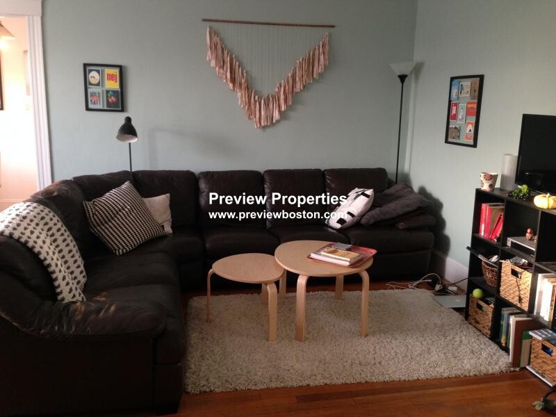 1615 Commonwealth Ave, Brighton