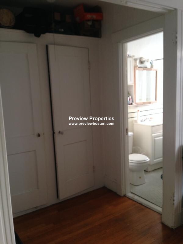 1615 Commonwealth Ave, Brighton