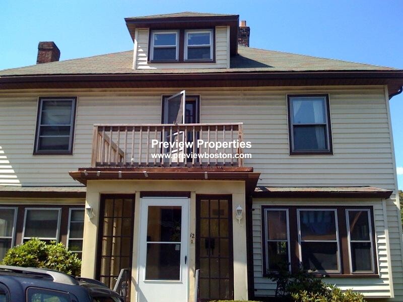 12 Gerald Rd, Brighton