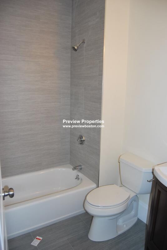 6 Larose Pl, Brighton