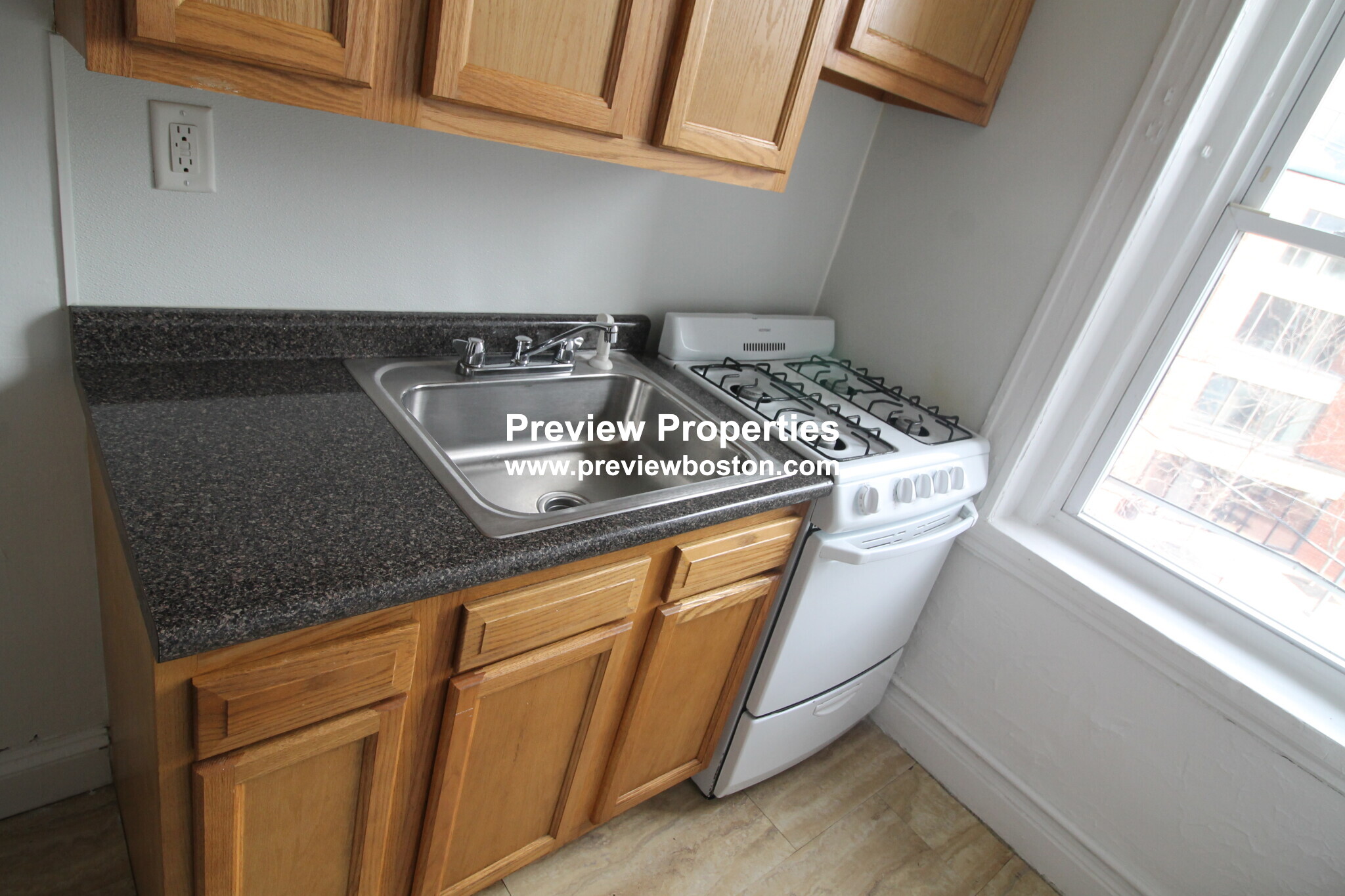 99 Brainerd Rd, Allston