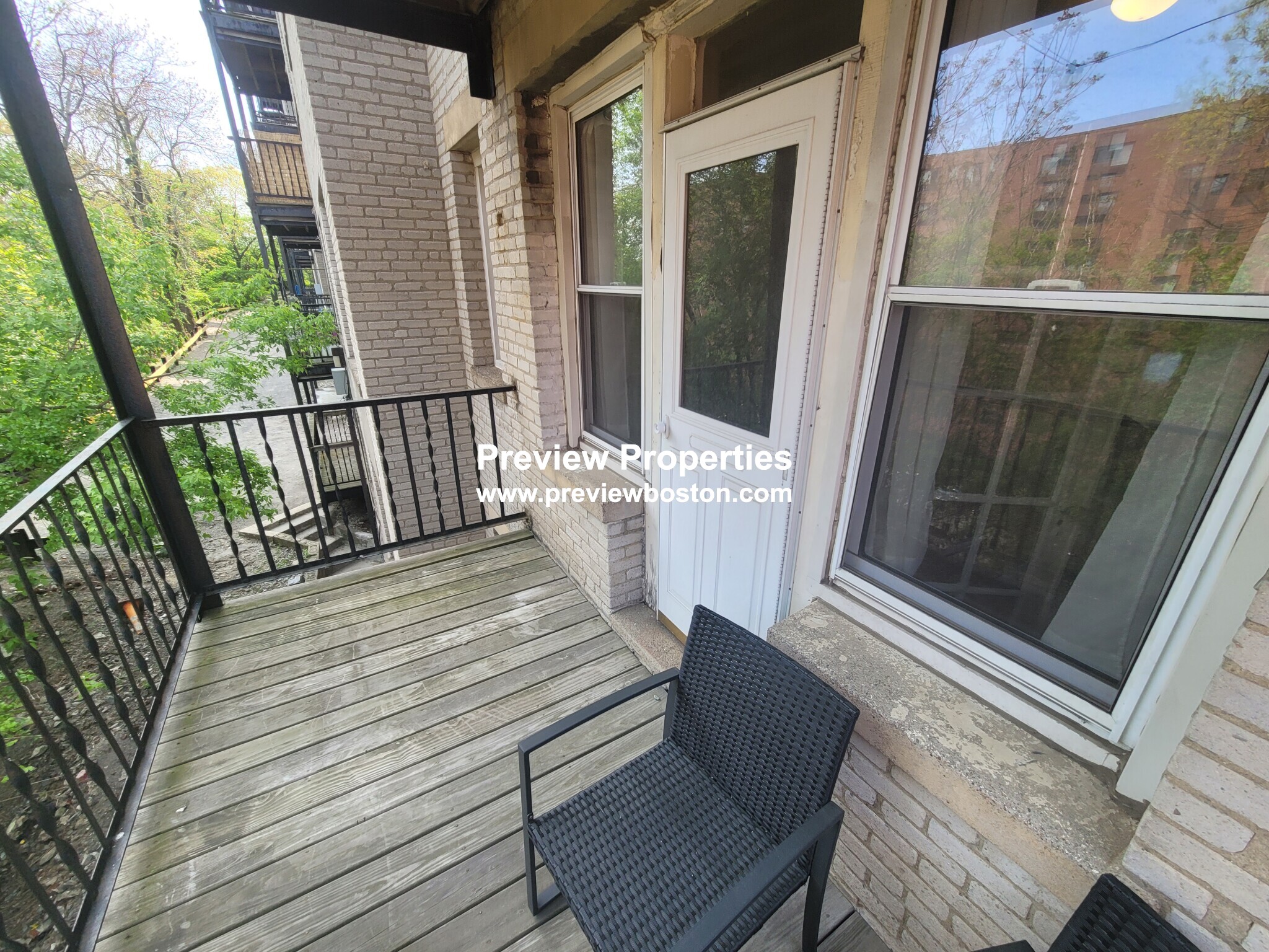 1626 Commonwealth Ave, Brighton