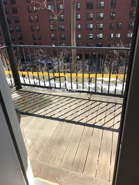 1630 Commonwealth Ave, Brighton