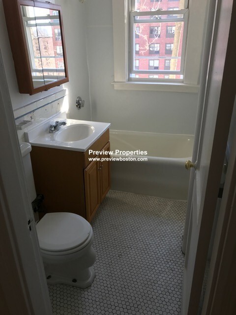 1630 Commonwealth Ave, Brighton