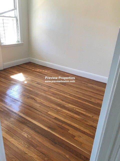 1630 Commonwealth Ave, Brighton