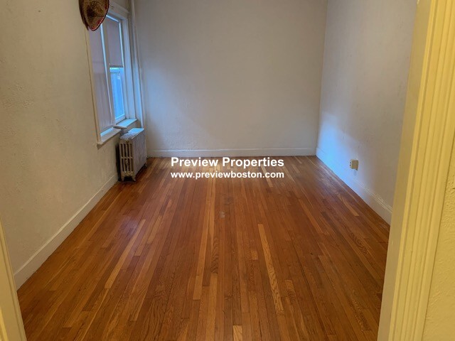 1800 Commonwealth Ave, Brighton