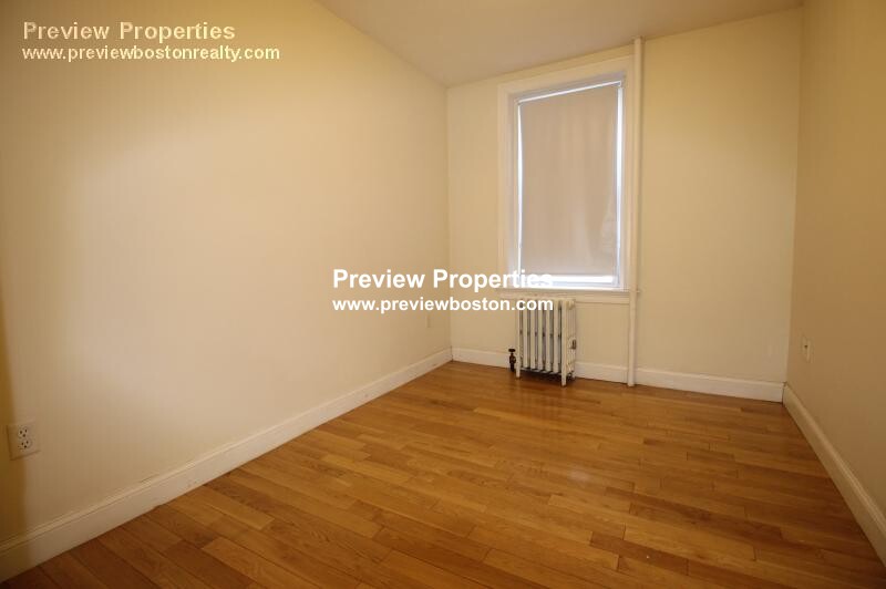 4 Vinal St, Brighton