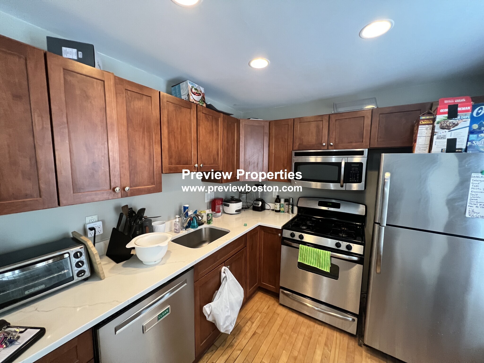 85 Stoughton St, Dorchester