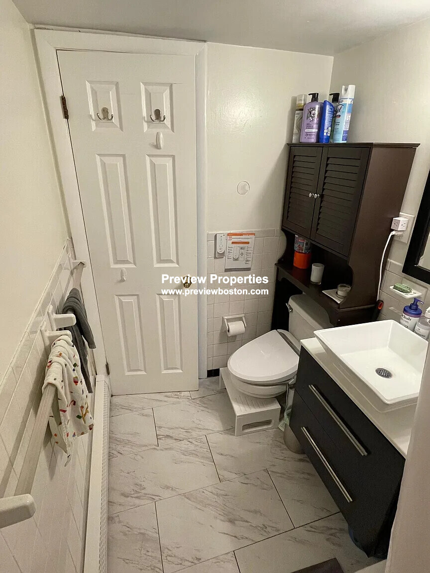 38 Carey Ave, Watertown