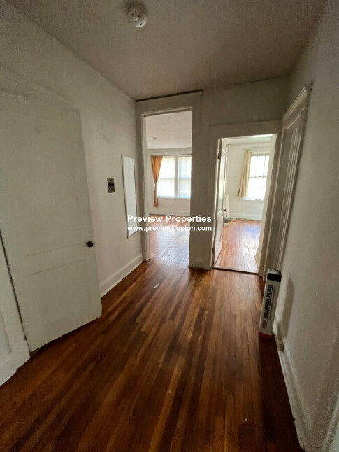 1450 Commonwealth Ave, Brighton