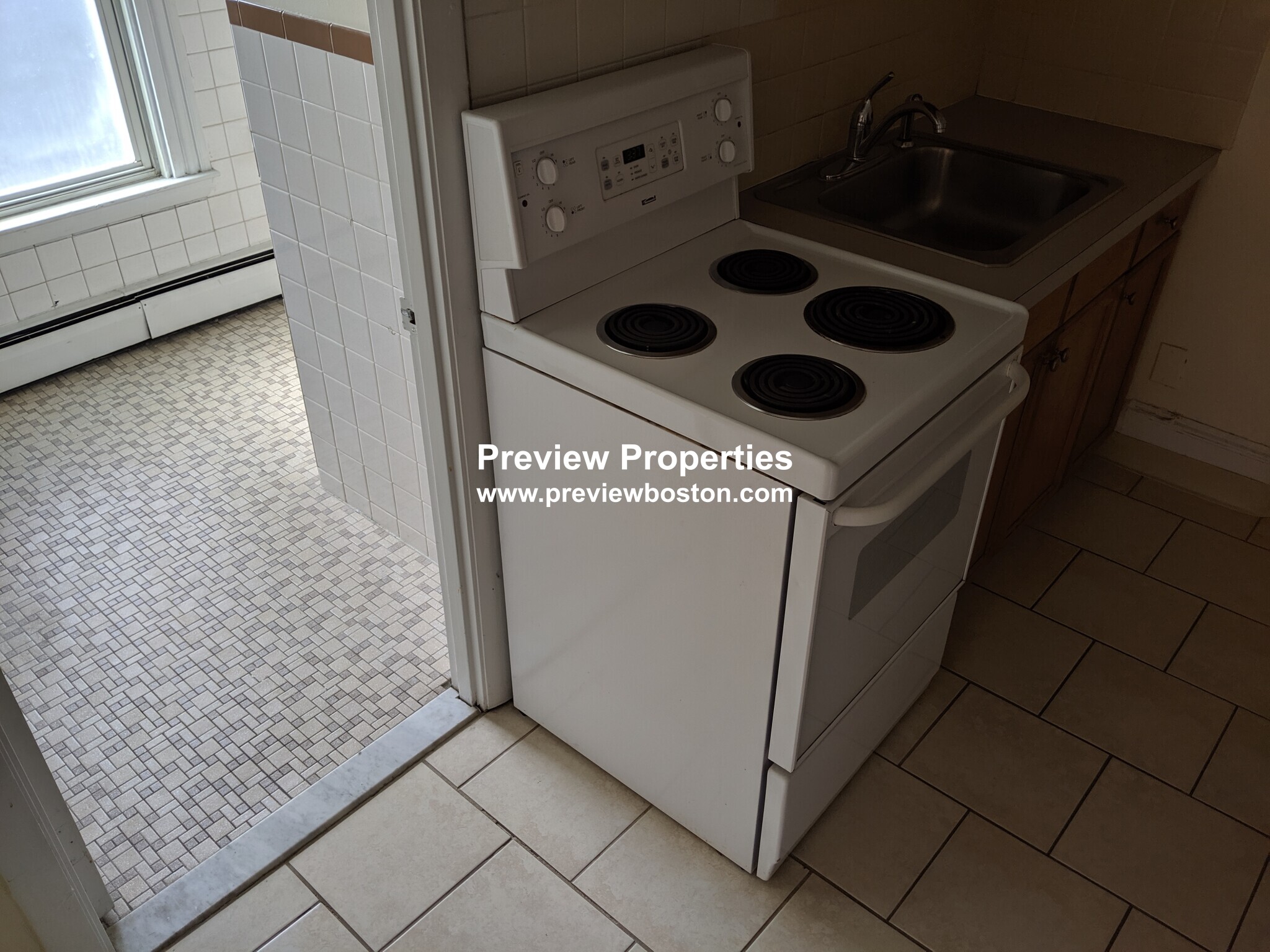 60 Walden St, Neighborhood Nine