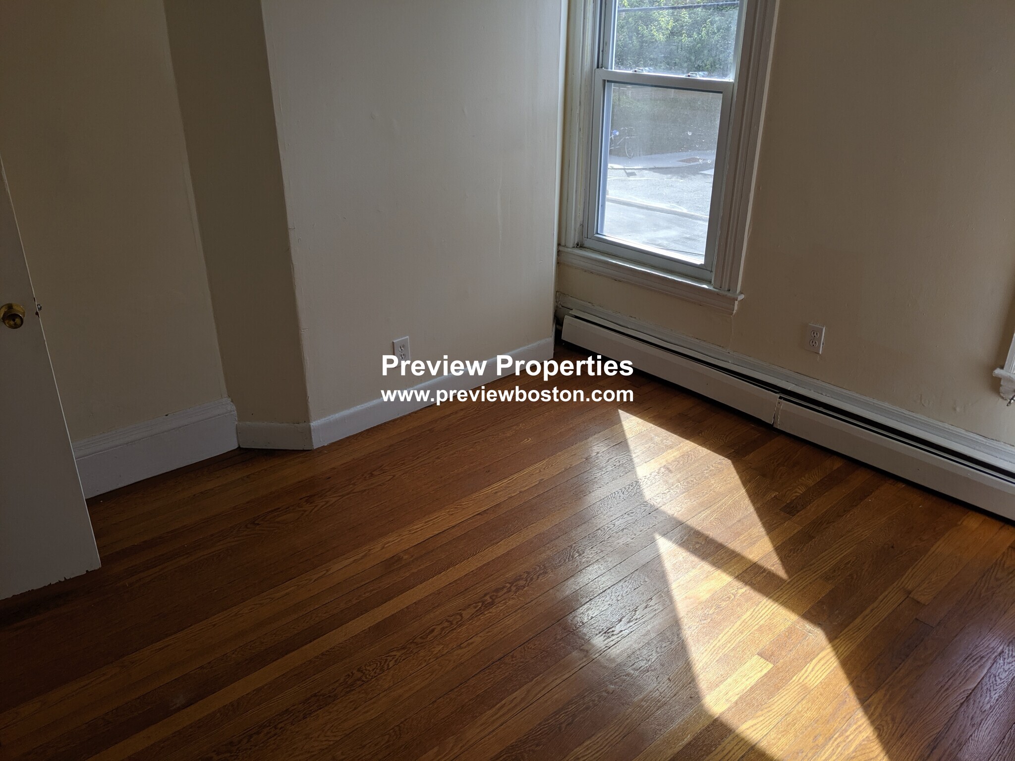 60 Walden St, Neighborhood Nine