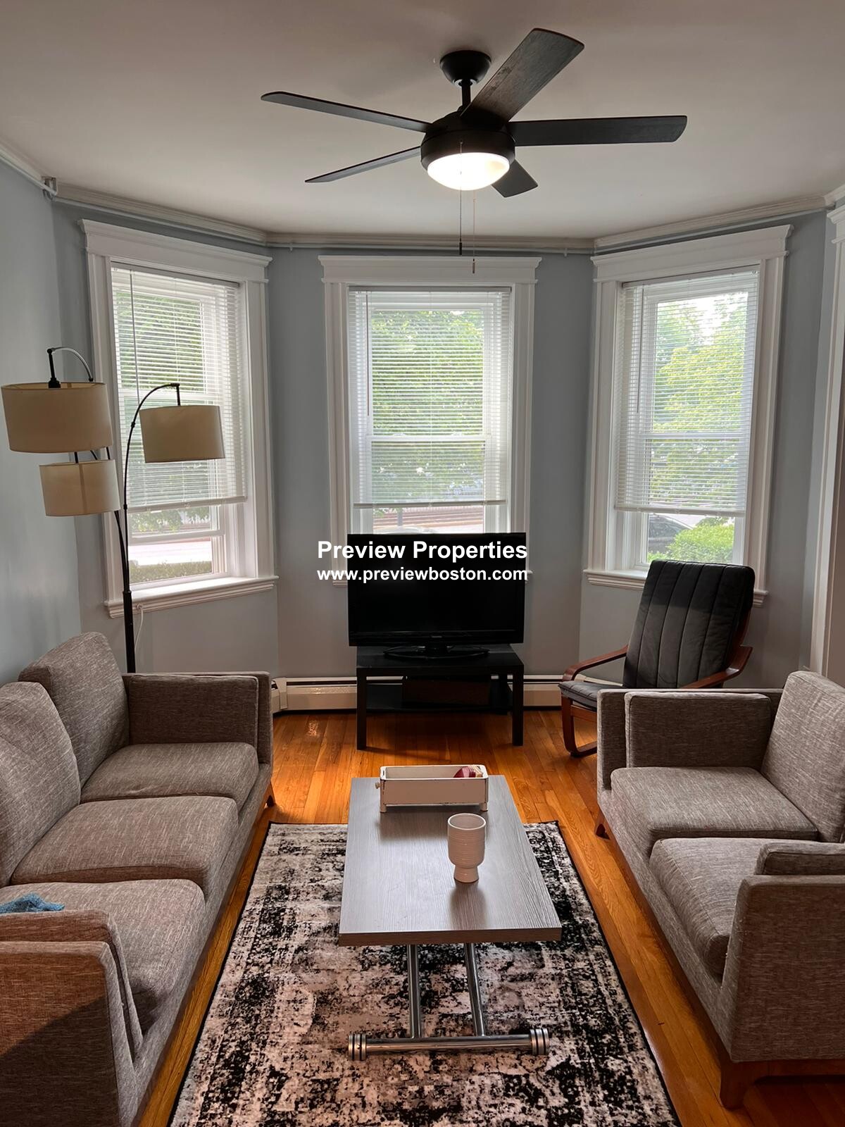 1840 Commonwealth Ave, Brighton