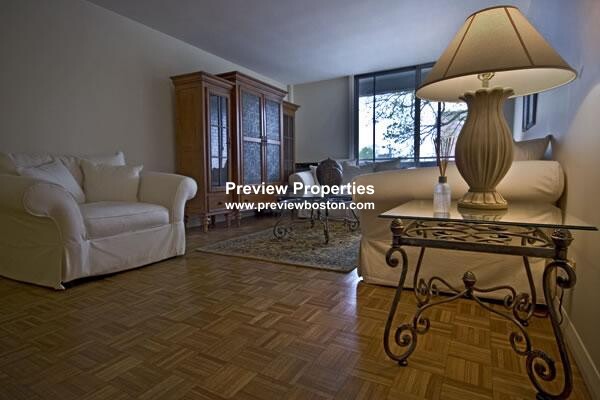 1455 Commonwealth Ave, Brighton