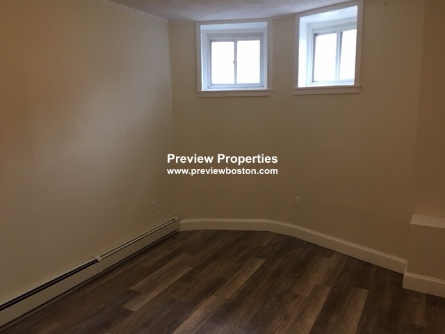 1375 Commonwealth Ave, Allston