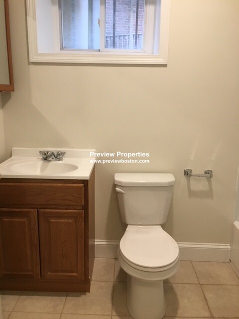 1375 Commonwealth Ave, Allston