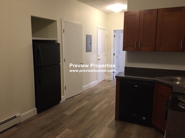 1375 Commonwealth Ave, Allston