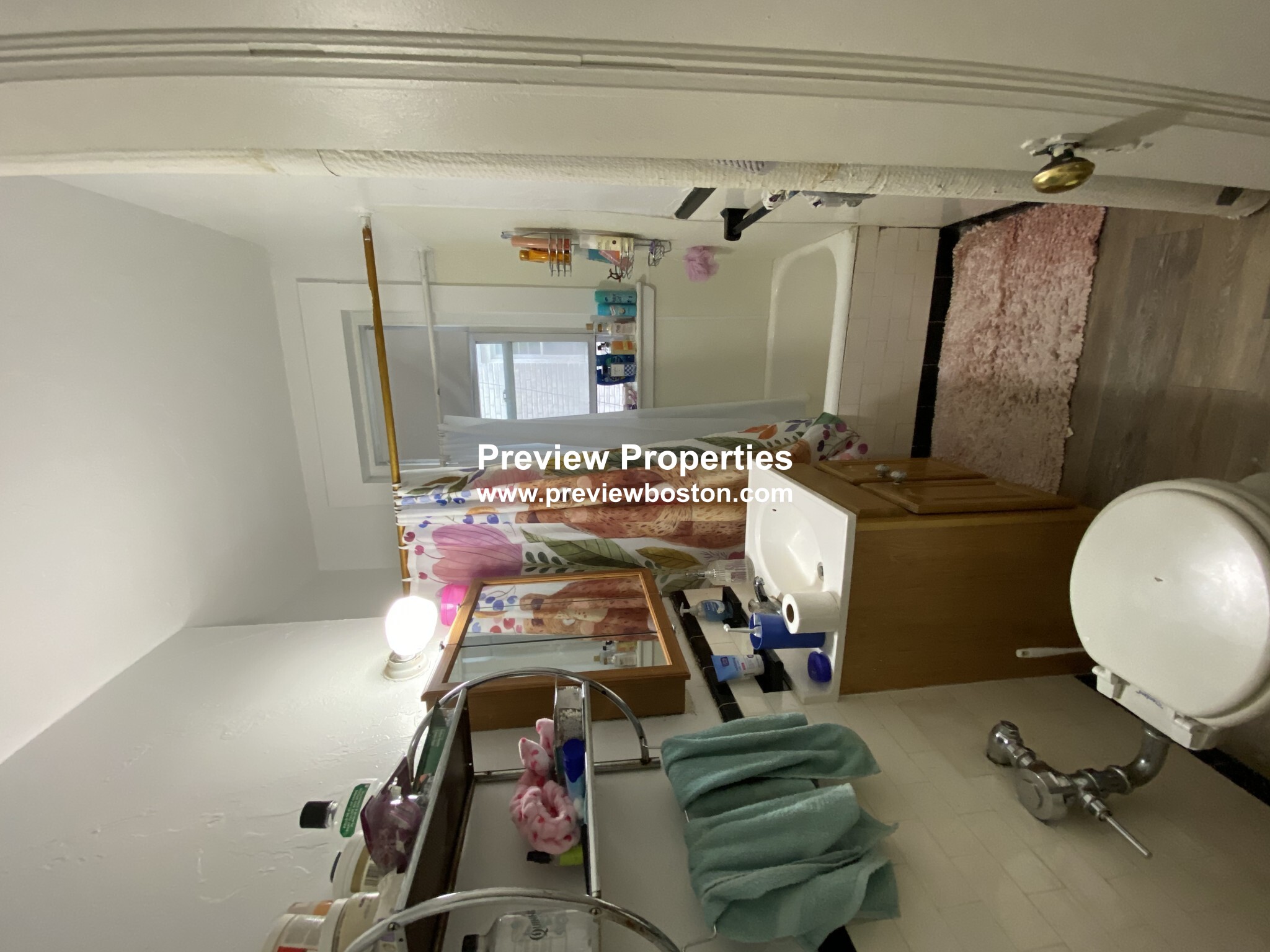 1687 Commonwealth Ave, Brighton