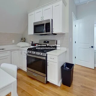 62 Gordon St, Allston