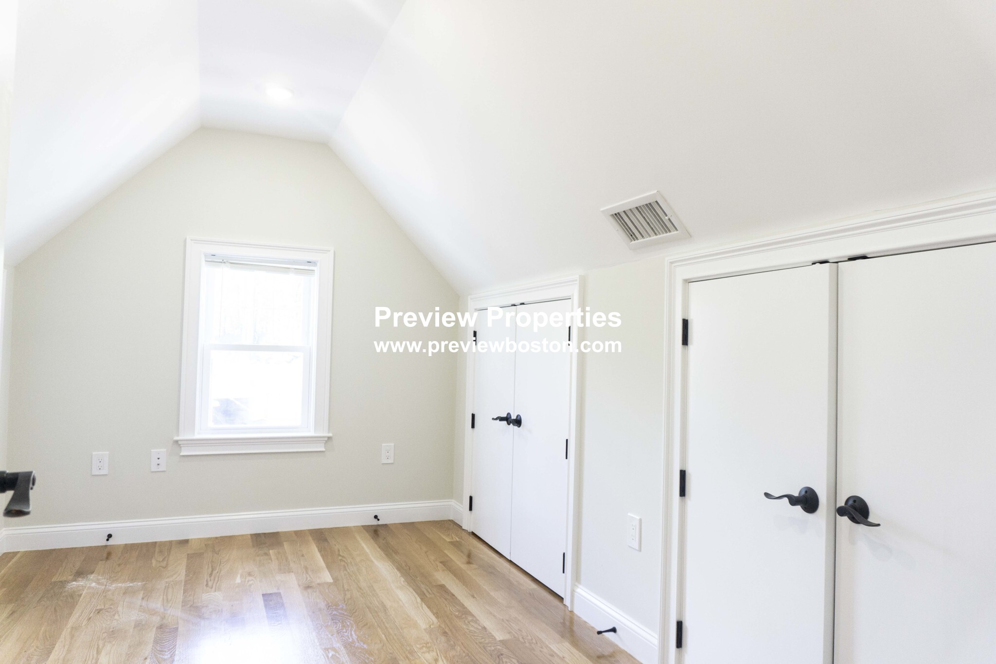 62 Gordon St, Allston