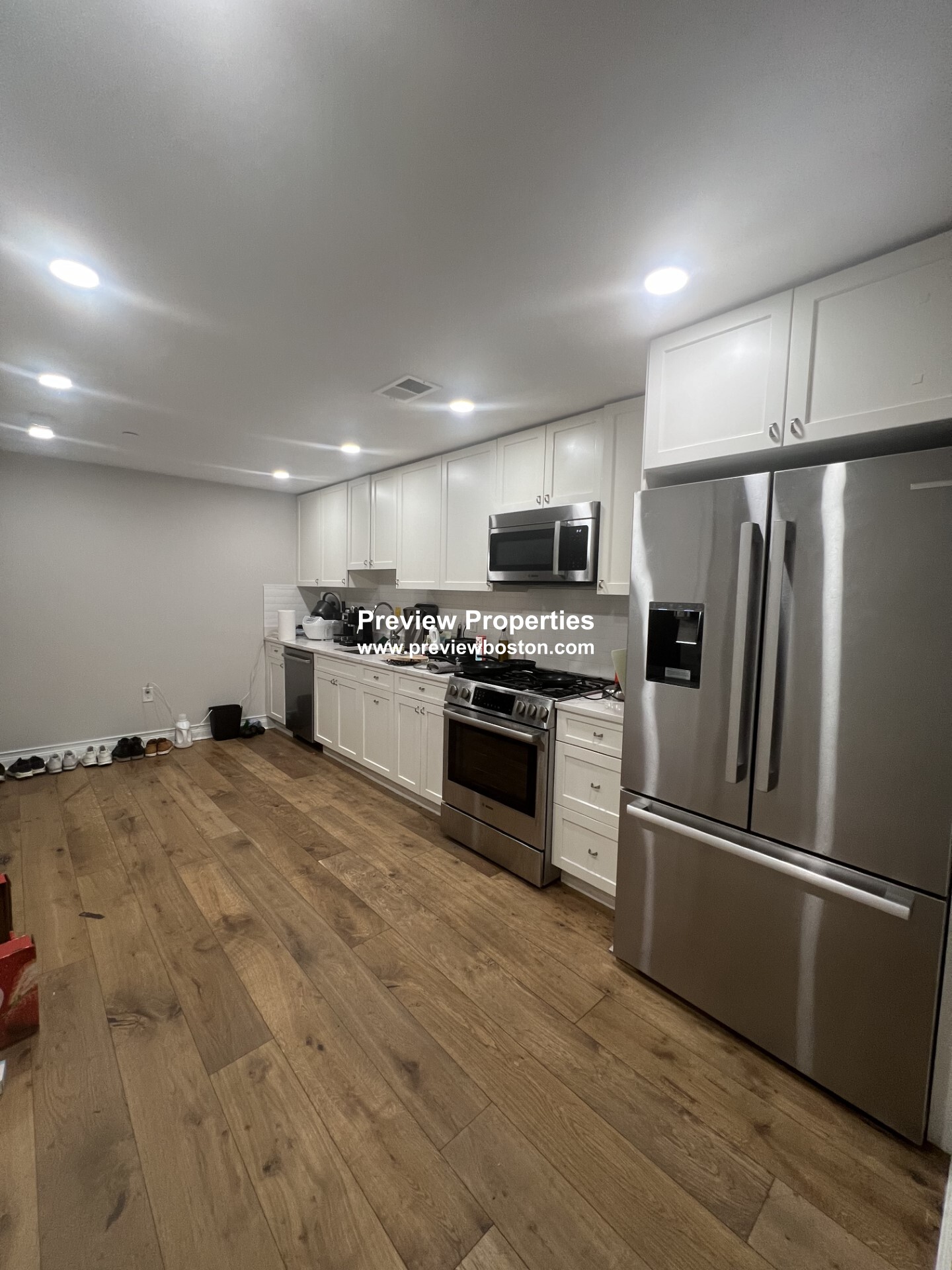 14 Mount Hood Rd, Brighton