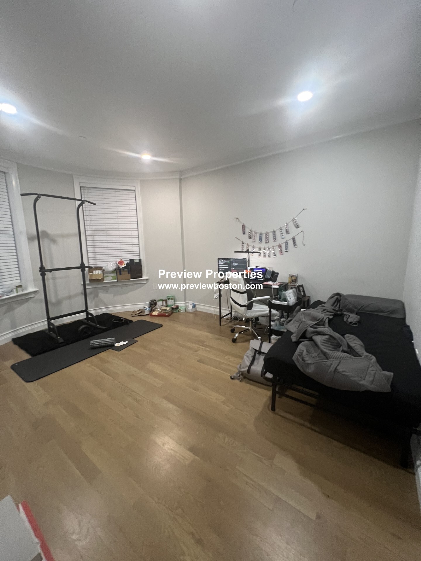 14 Mount Hood Rd, Brighton