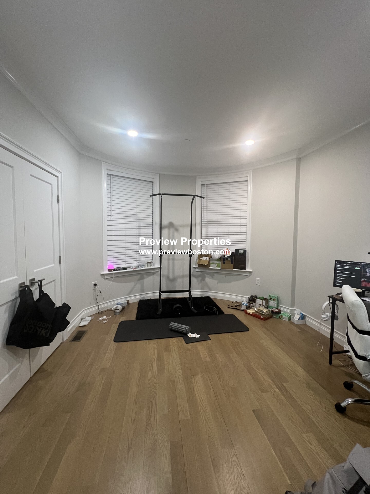 14 Mount Hood Rd, Brighton