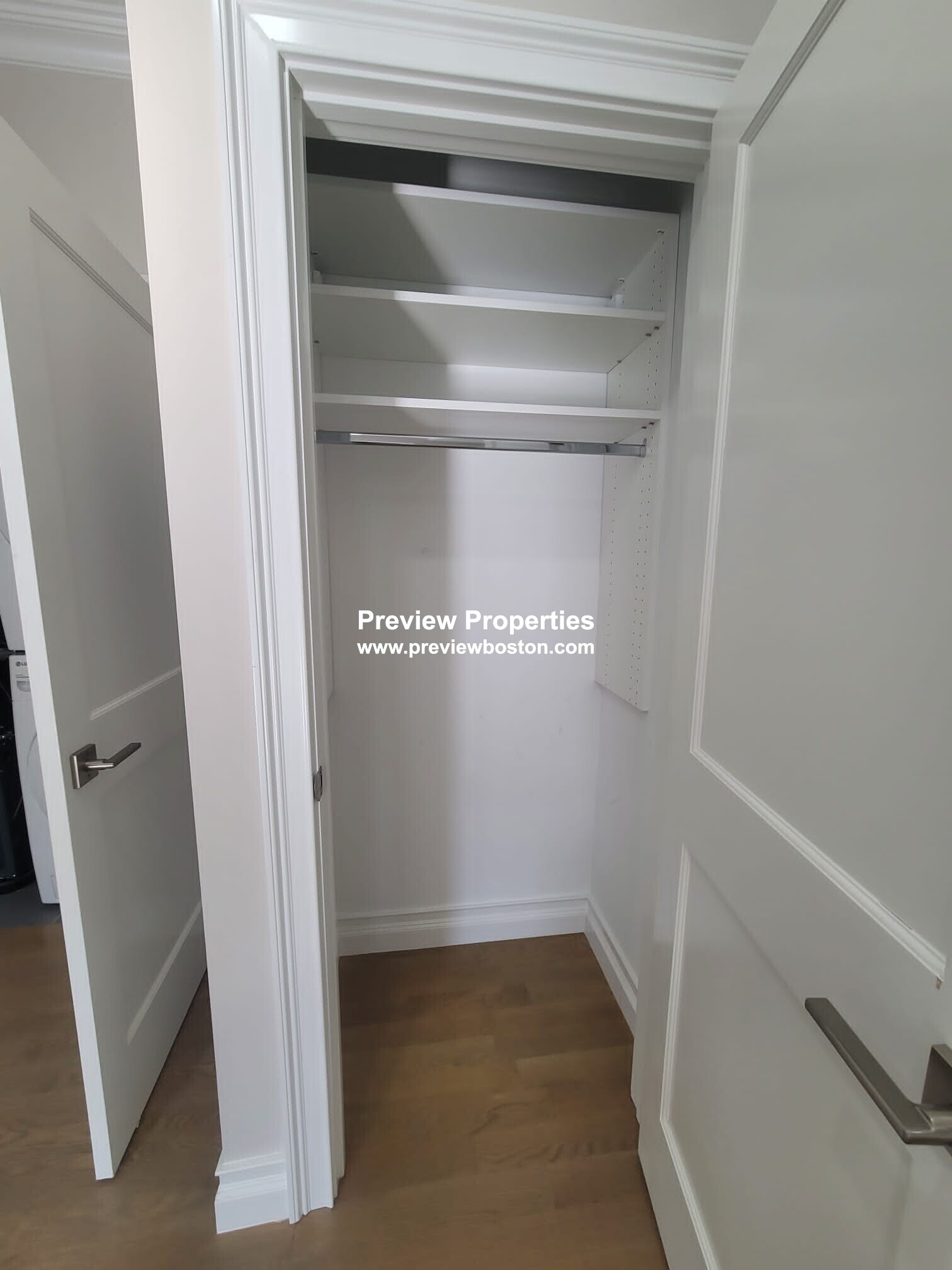 14 Mount Hood Rd, Brighton