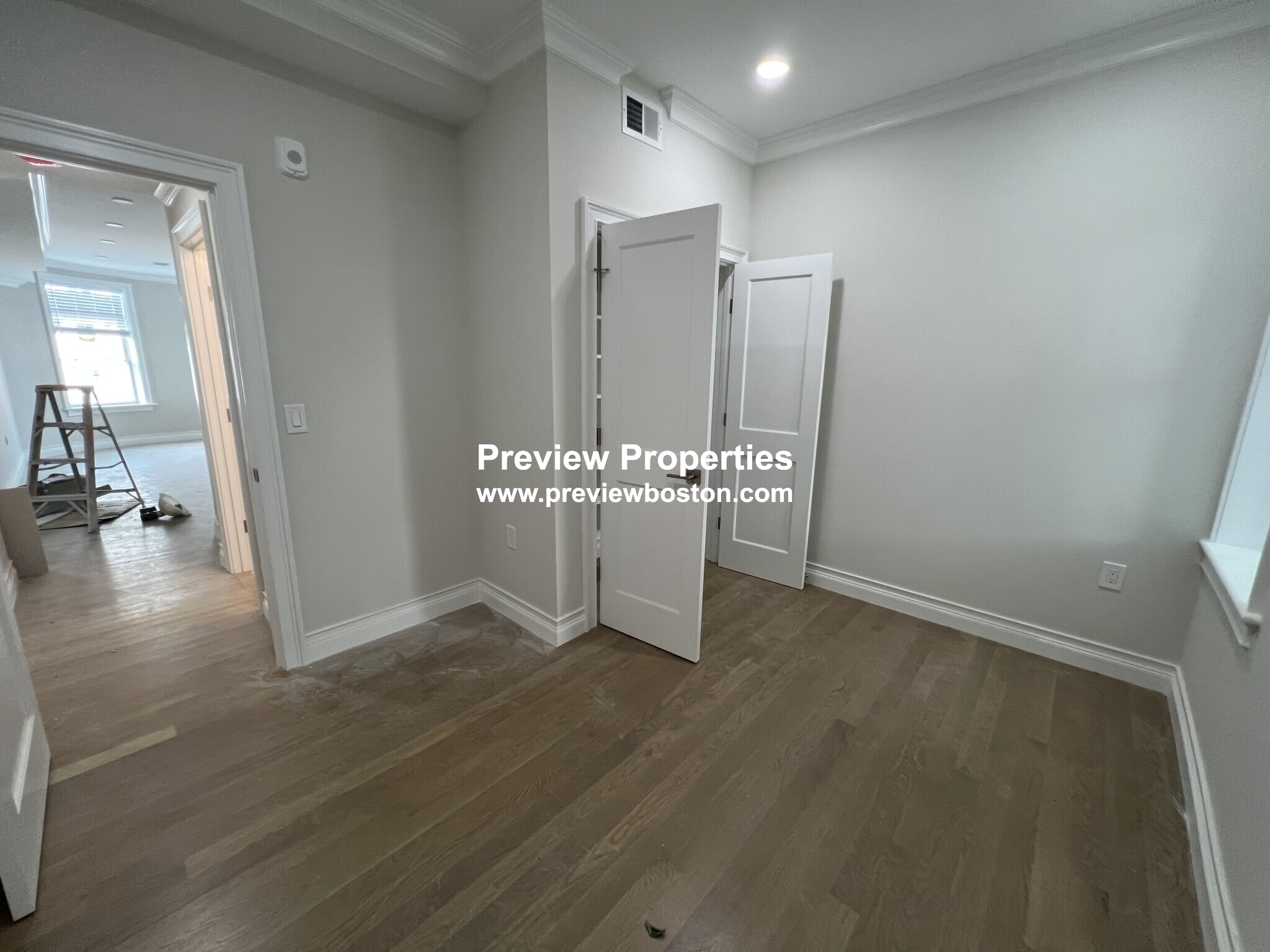 14 Mount Hood Rd, Brighton