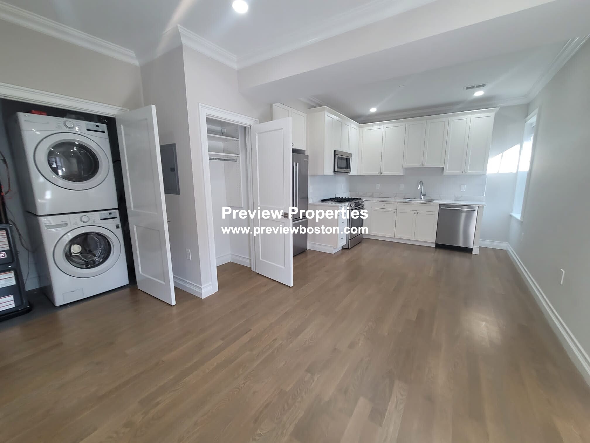 14 Mount Hood Rd, Brighton