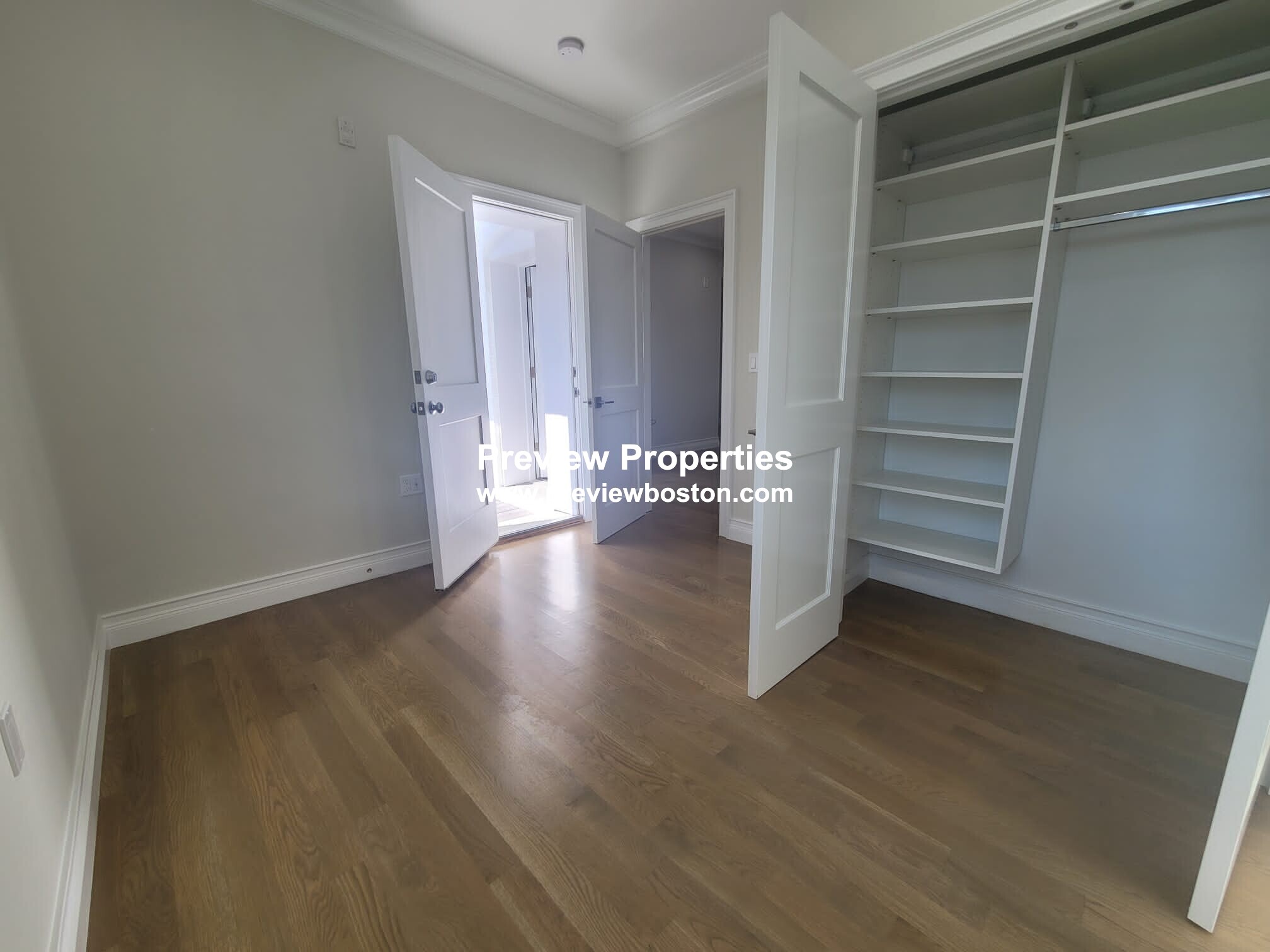 14 Mount Hood Rd, Brighton