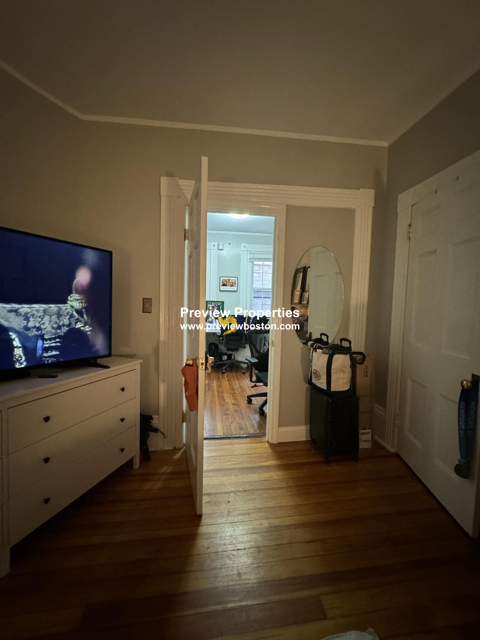 1 Champney Pl, Beacon Hill