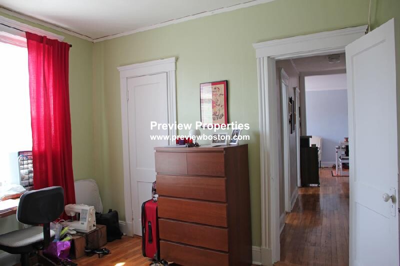 1450 Commonwealth Ave, Brighton