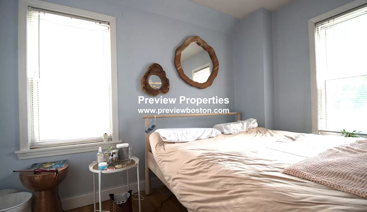 22 Greymere Rd, Brighton