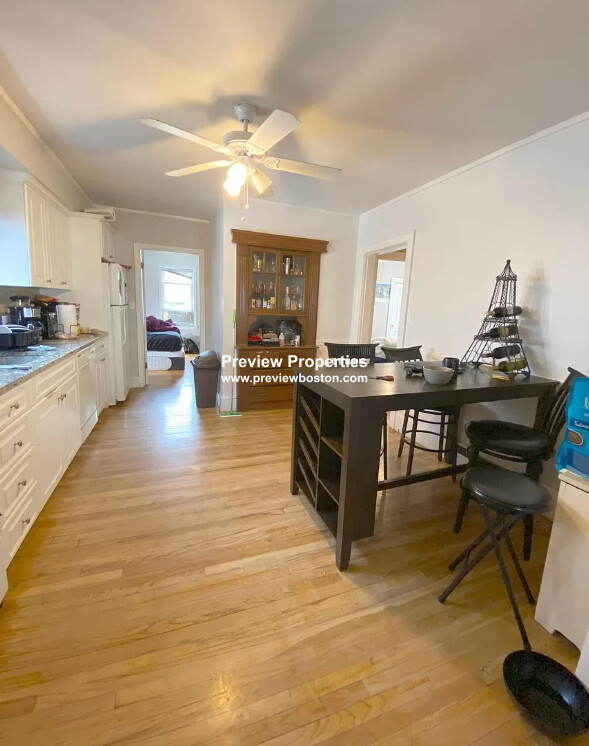 22 Greymere Rd, Brighton