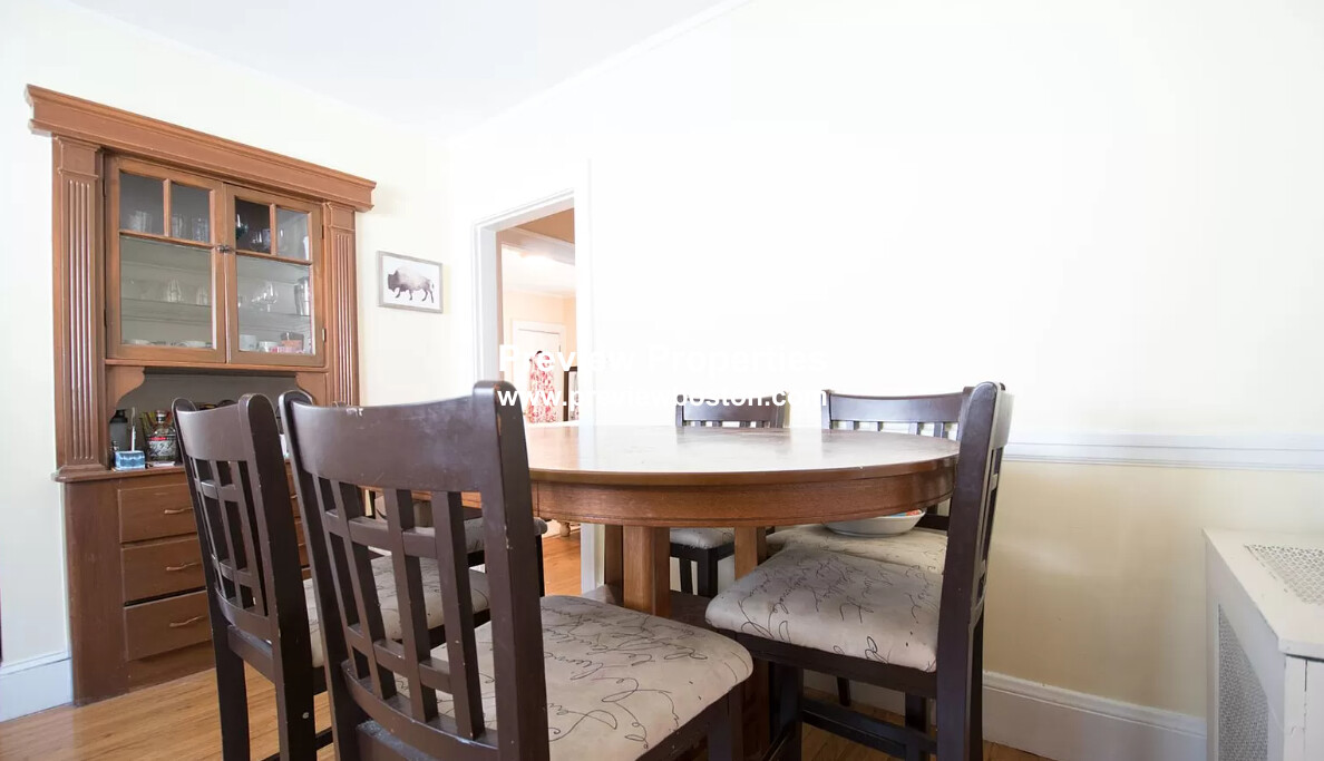 22 Greymere Rd, Brighton