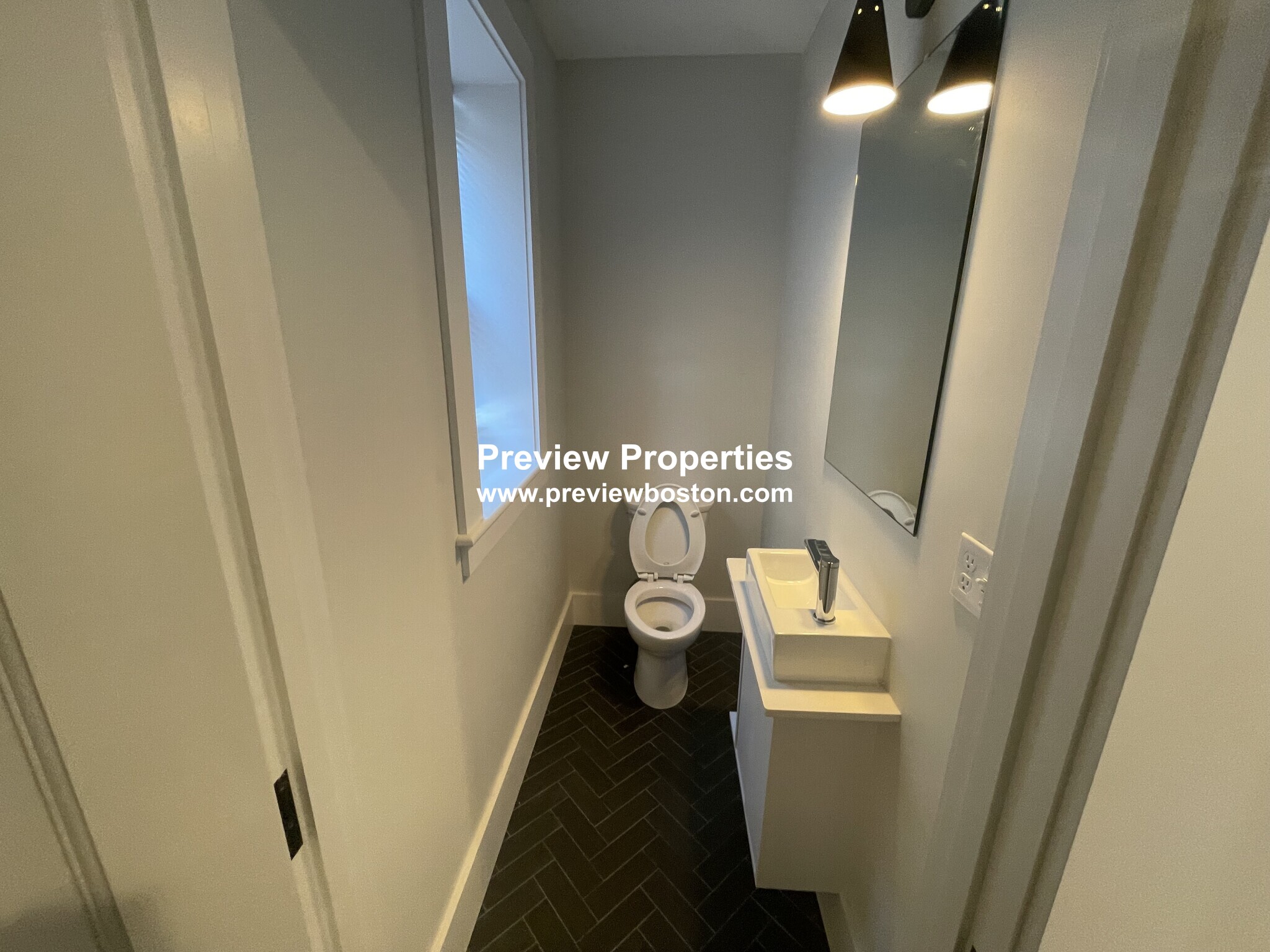 54 Taylor, Dorchester