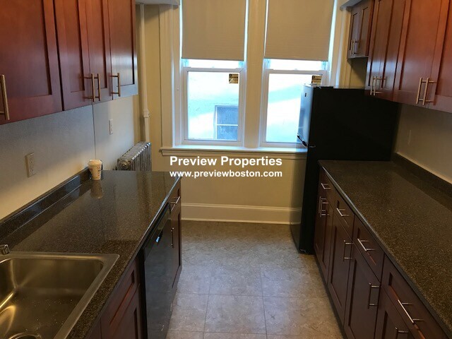 127 Sutherland Rd, Brighton