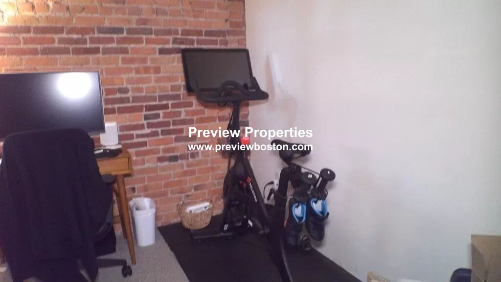 475 Shawmut Ave, South End