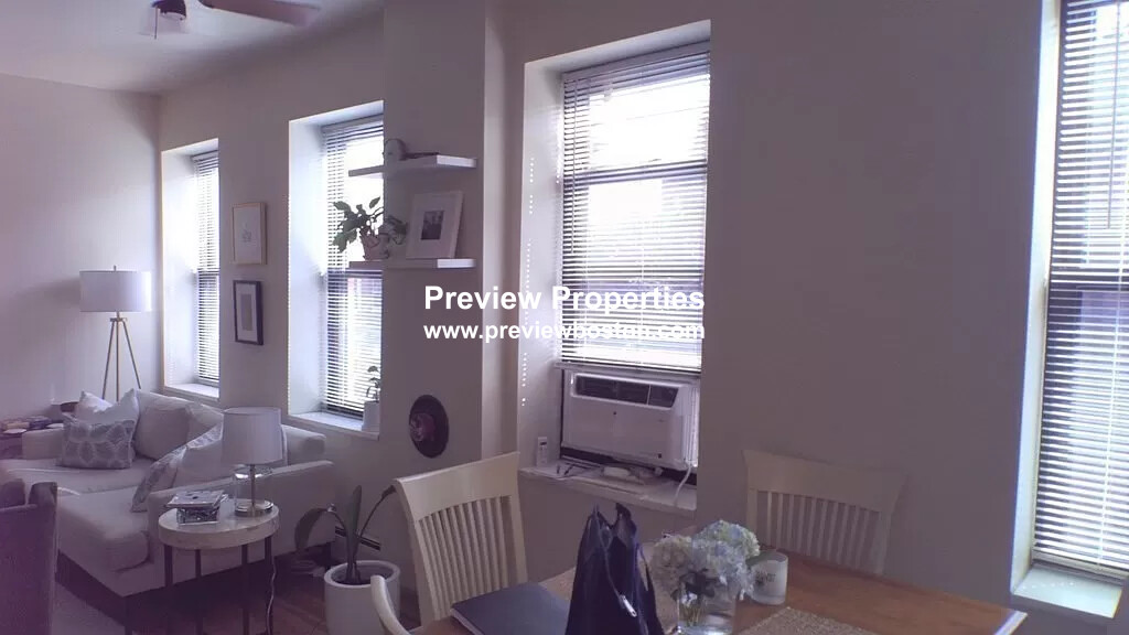 475 Shawmut Ave, South End