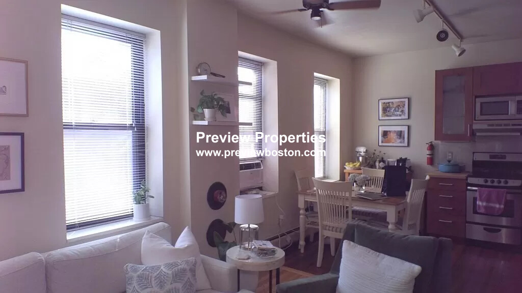 475 Shawmut Ave, South End