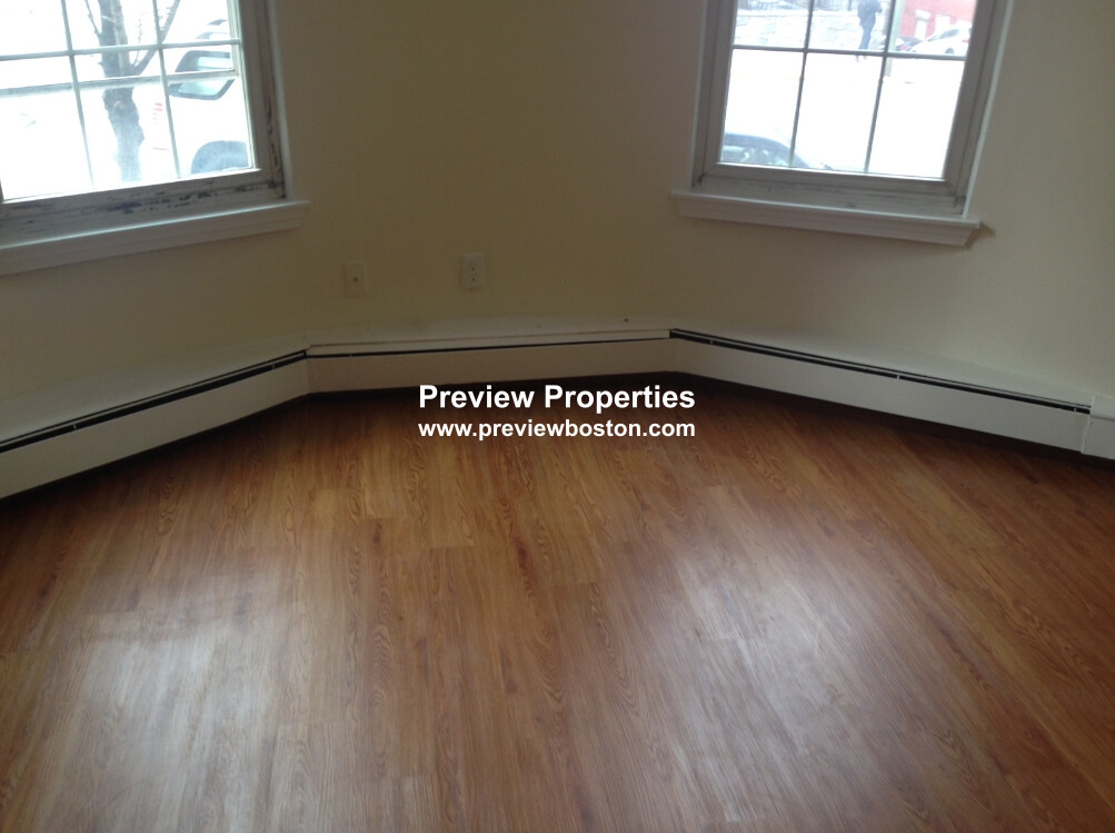 50 South Huntington Ave, Jamaica Plain