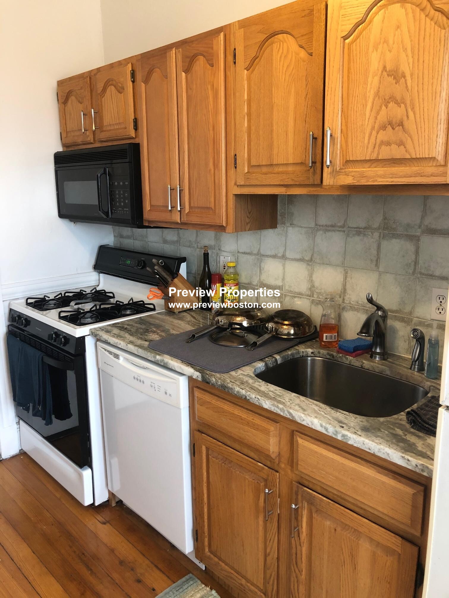 80 Sutherland Rd, Brighton