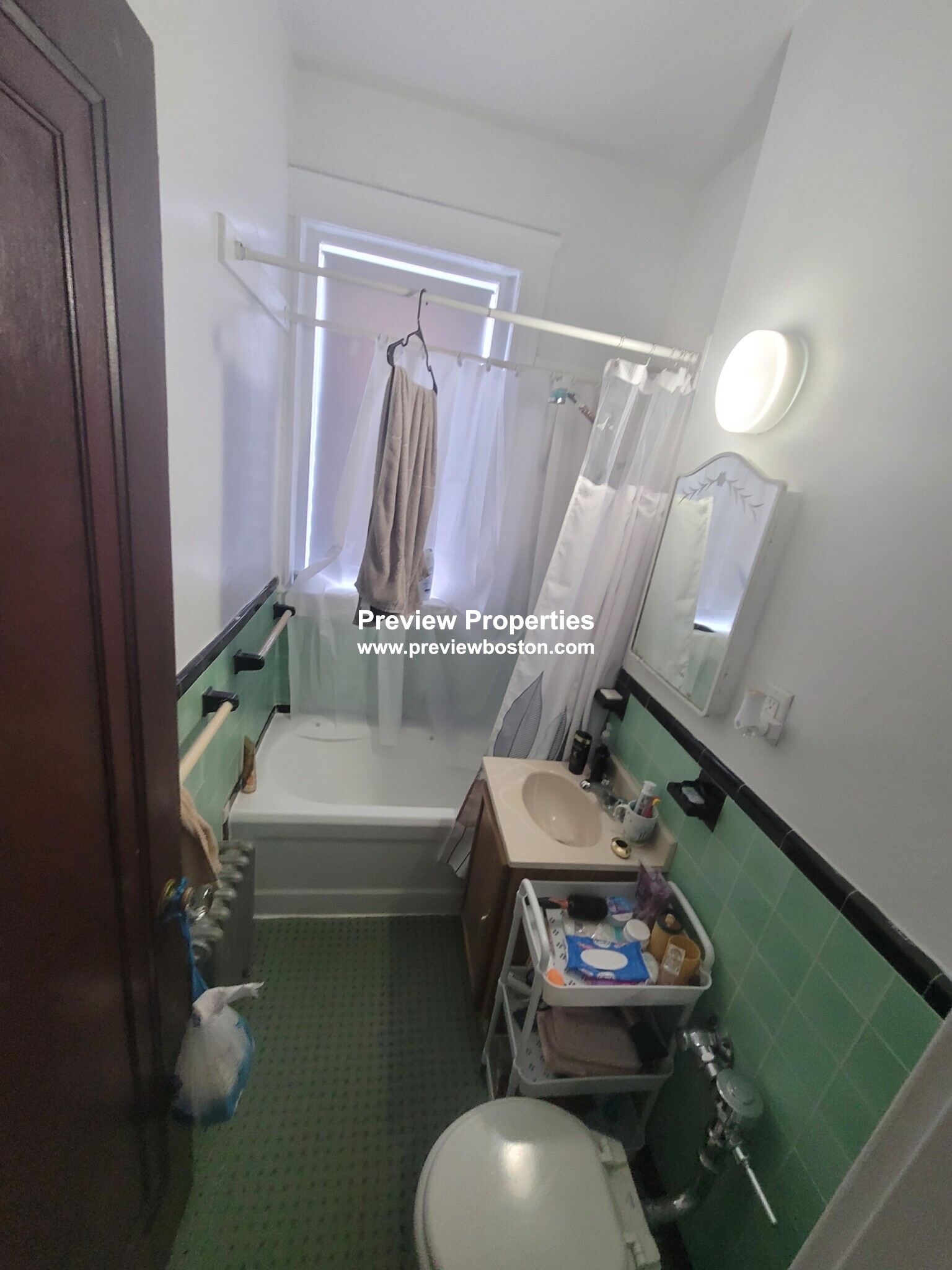 70 Chiswick Rd, Brighton