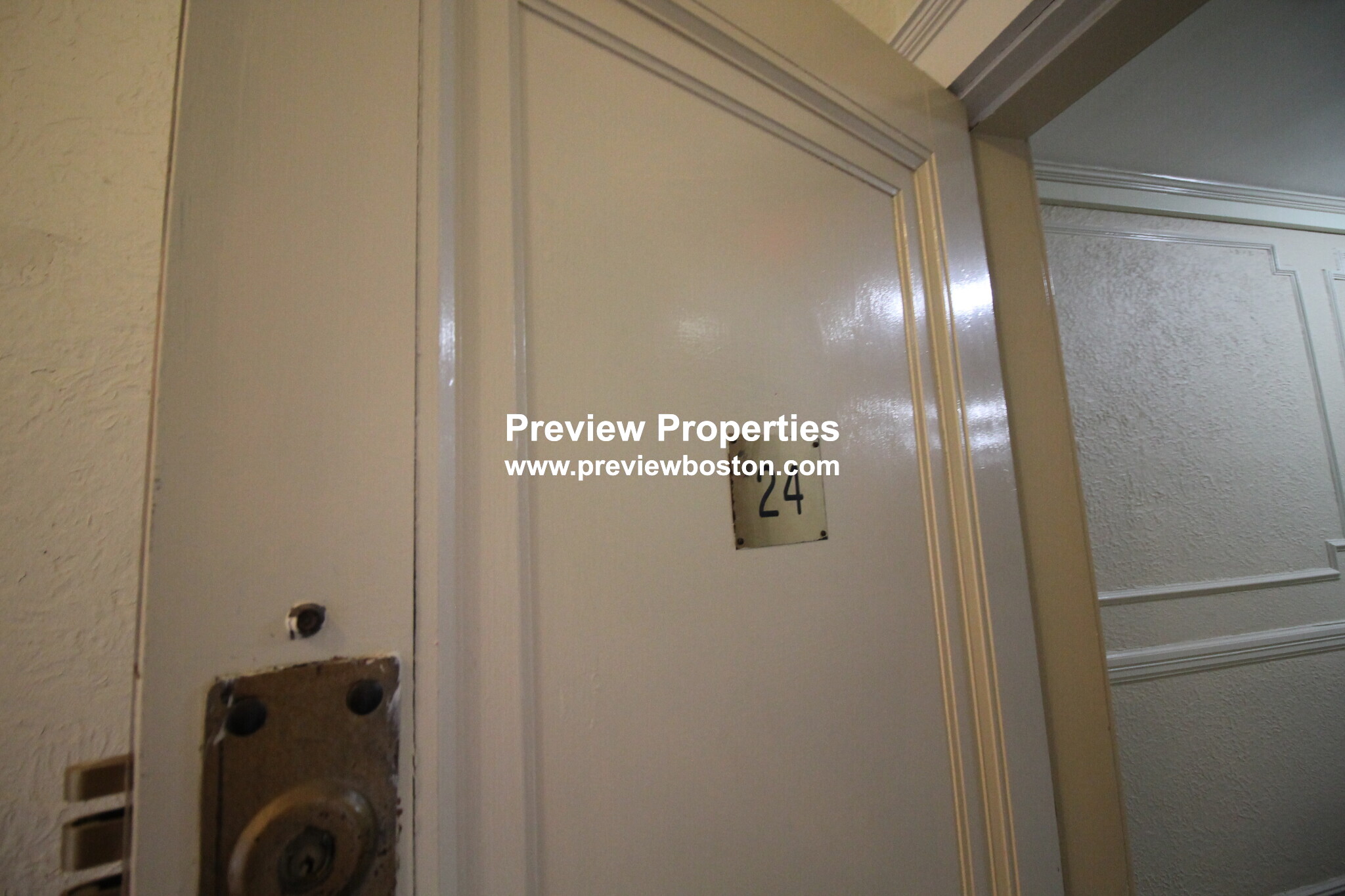 1800 Commonwealth Ave, Brighton