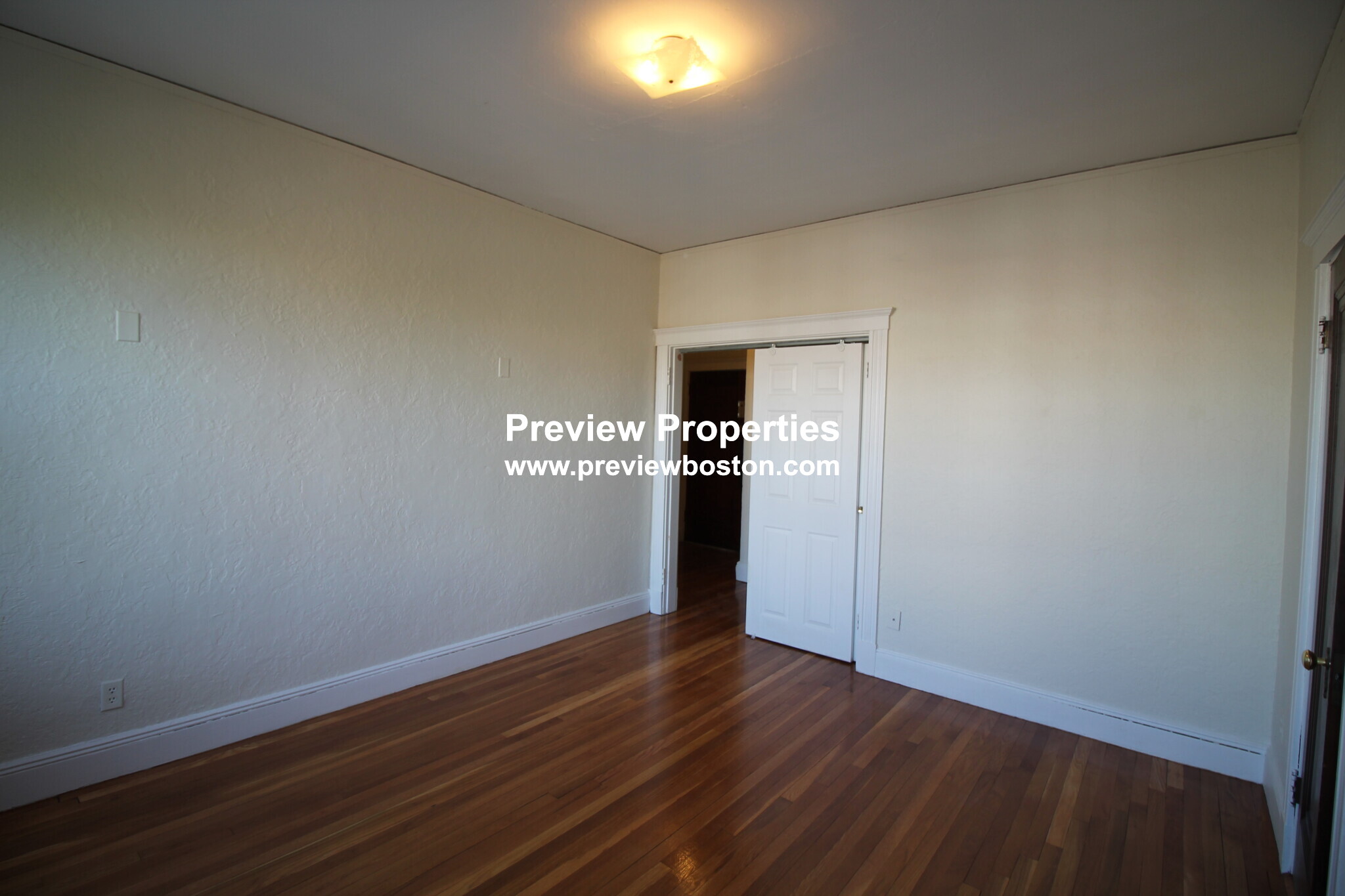 1800 Commonwealth Ave, Brighton